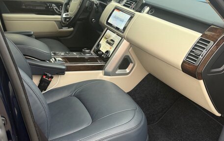 Land Rover Range Rover IV рестайлинг, 2021 год, 9 400 000 рублей, 28 фотография