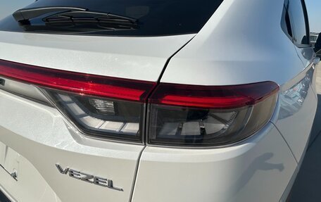 Honda Vezel, 2024 год, 2 220 000 рублей, 20 фотография