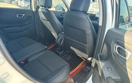 Honda Vezel, 2024 год, 2 220 000 рублей, 22 фотография