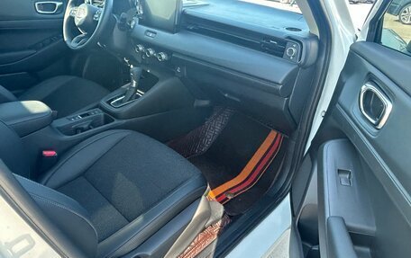 Honda Vezel, 2024 год, 2 220 000 рублей, 26 фотография