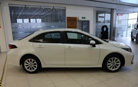 Toyota Corolla, 2021 год, 2 150 000 рублей, 4 фотография