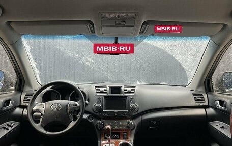 Toyota Highlander III, 2012 год, 1 997 000 рублей, 5 фотография