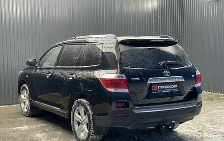 Toyota Highlander III, 2012 год, 1 997 000 рублей, 25 фотография