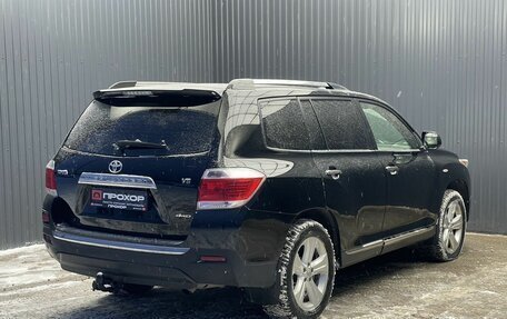 Toyota Highlander III, 2012 год, 1 997 000 рублей, 23 фотография