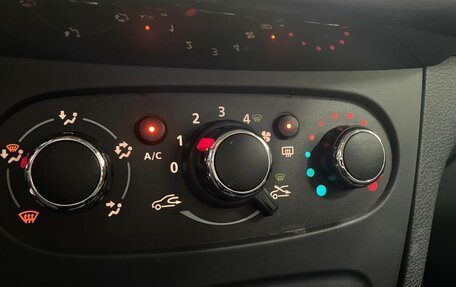 Renault Logan II, 2020 год, 1 090 000 рублей, 15 фотография