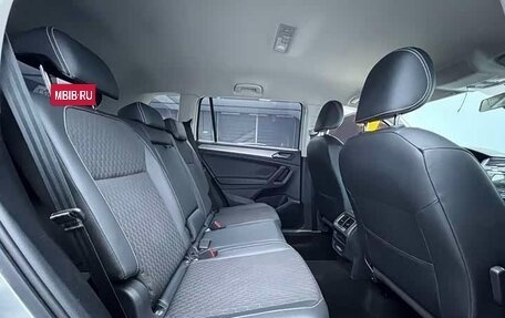 Volkswagen Tiguan II, 2021 год, 2 186 000 рублей, 14 фотография