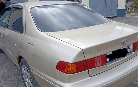 Toyota Camry, 2001 год, 448 000 рублей, 3 фотография