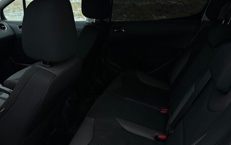 Peugeot 308 II, 2011 год, 549 000 рублей, 14 фотография