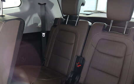 Chery Tiggo 8 Pro, 2023 год, 2 099 000 рублей, 16 фотография