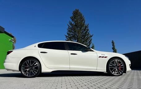 Maserati Quattroporte VI, 2021 год, 17 500 000 рублей, 2 фотография