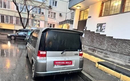 Honda Mobilio I, 2005 год, 409 000 рублей, 3 фотография