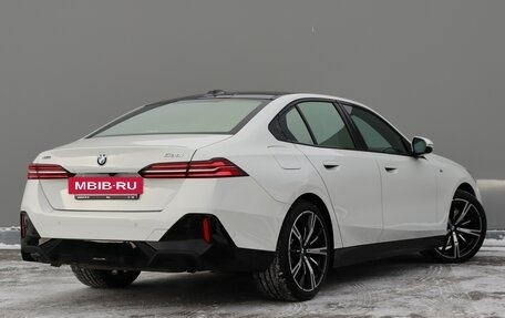 BMW 5 серия, 2024 год, 8 250 000 рублей, 19 фотография