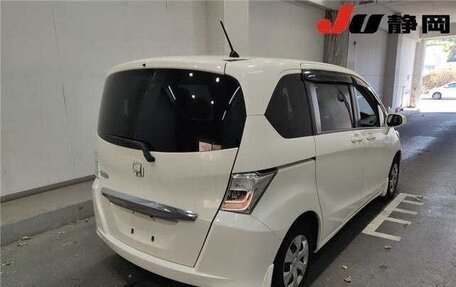 Honda Freed I, 2012 год, 869 000 рублей, 4 фотография