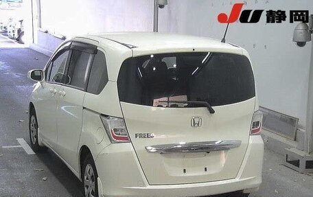 Honda Freed I, 2012 год, 869 000 рублей, 5 фотография