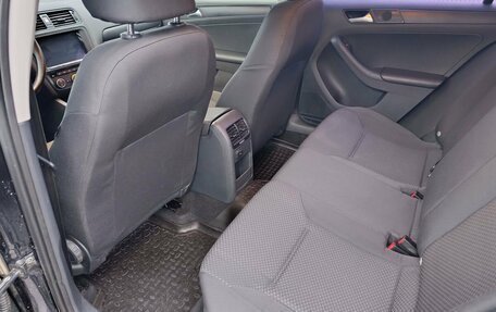 Volkswagen Jetta VI, 2014 год, 950 000 рублей, 14 фотография