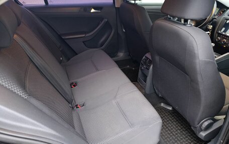 Volkswagen Jetta VI, 2014 год, 950 000 рублей, 17 фотография