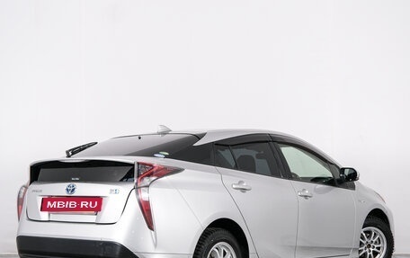 Toyota Prius IV XW50, 2018 год, 1 749 000 рублей, 7 фотография