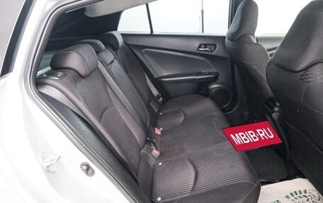 Toyota Prius IV XW50, 2018 год, 1 749 000 рублей, 19 фотография