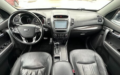 KIA Sorento II рестайлинг, 2012 год, 1 597 000 рублей, 19 фотография
