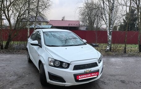 Chevrolet Aveo III, 2013 год, 370 000 рублей, 3 фотография