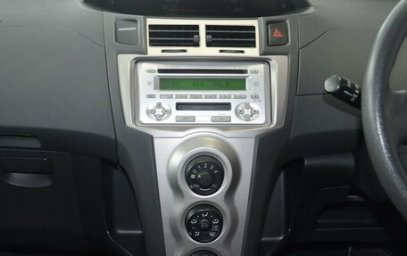 Toyota Vitz, 2008 год, 780 000 рублей, 11 фотография