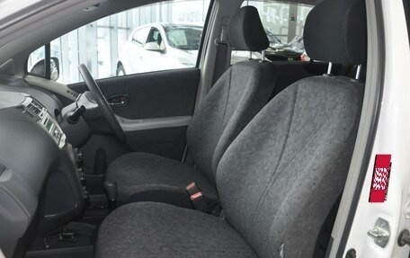 Toyota Vitz, 2008 год, 780 000 рублей, 6 фотография