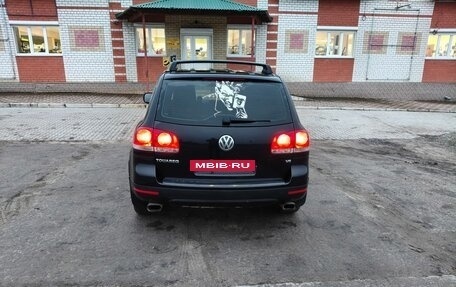 Volkswagen Touareg III, 2004 год, 870 000 рублей, 3 фотография