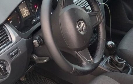 Skoda Rapid I, 2014 год, 750 000 рублей, 6 фотография