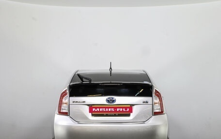 Toyota Prius, 2012 год, 1 149 000 рублей, 6 фотография