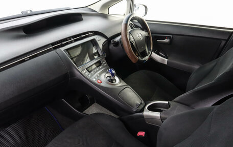 Toyota Prius, 2012 год, 1 149 000 рублей, 12 фотография