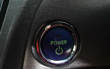 Toyota Prius, 2012 год, 1 149 000 рублей, 22 фотография