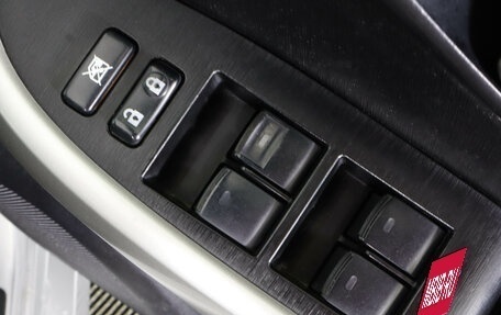 Toyota Prius, 2012 год, 1 149 000 рублей, 24 фотография