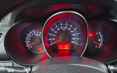 KIA Rio III рестайлинг, 2015 год, 950 000 рублей, 7 фотография