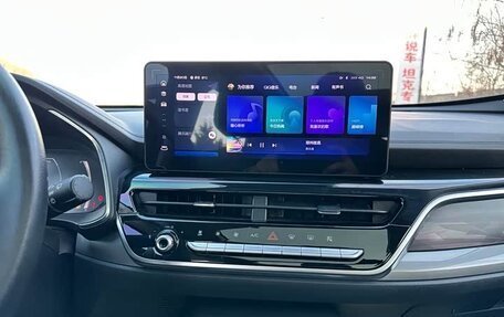 Haval H6, 2022 год, 1 099 999 рублей, 14 фотография