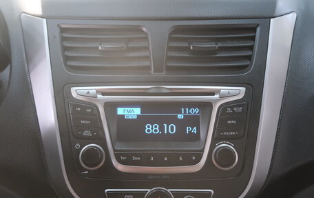 Hyundai Solaris II рестайлинг, 2016 год, 959 000 рублей, 15 фотография