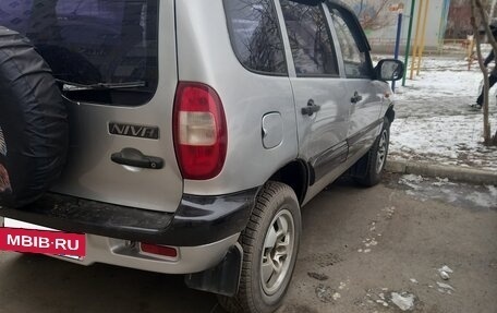 Chevrolet Niva I рестайлинг, 2004 год, 300 000 рублей, 3 фотография