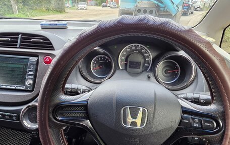 Honda Fit Shuttle I рестайлинг, 2011 год, 870 000 рублей, 3 фотография