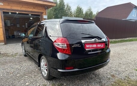 Honda Fit Shuttle I рестайлинг, 2011 год, 870 000 рублей, 5 фотография