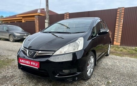 Honda Fit Shuttle I рестайлинг, 2011 год, 870 000 рублей, 6 фотография