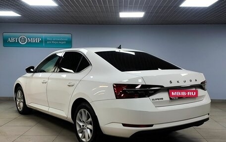 Skoda Superb III рестайлинг, 2019 год, 2 499 000 рублей, 7 фотография