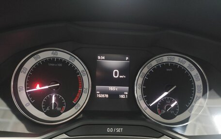 Skoda Superb III рестайлинг, 2019 год, 2 499 000 рублей, 14 фотография