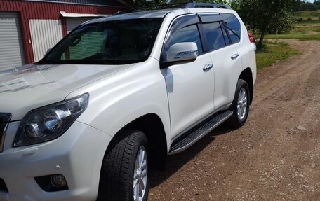 Toyota Land Cruiser Prado 150 рестайлинг 2, 2012 год, 3 250 000 рублей, 2 фотография