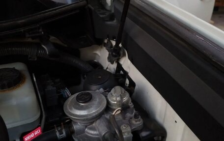 Toyota Land Cruiser Prado 150 рестайлинг 2, 2012 год, 3 250 000 рублей, 6 фотография