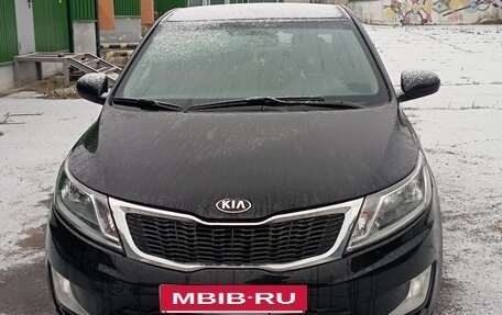 KIA Rio III рестайлинг, 2013 год, 705 000 рублей, 20 фотография