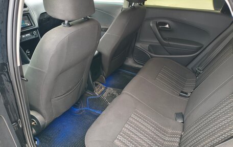 Volkswagen Polo VI (EU Market), 2015 год, 890 000 рублей, 13 фотография