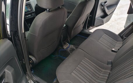 Volkswagen Polo VI (EU Market), 2015 год, 890 000 рублей, 14 фотография