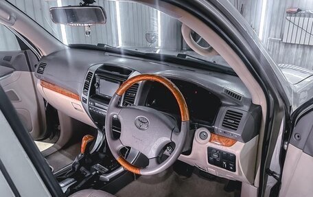 Toyota Land Cruiser Prado 120 рестайлинг, 2002 год, 2 100 000 рублей, 8 фотография