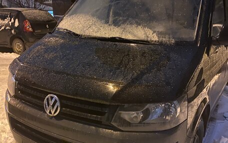 Volkswagen Caravelle T5, 2012 год, 1 750 000 рублей, 2 фотография