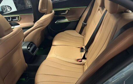 Mercedes-Benz E-Класс, 2025 год, 5 240 000 рублей, 8 фотография