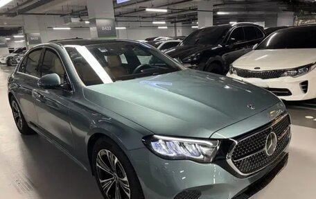 Mercedes-Benz E-Класс, 2025 год, 5 240 000 рублей, 2 фотография